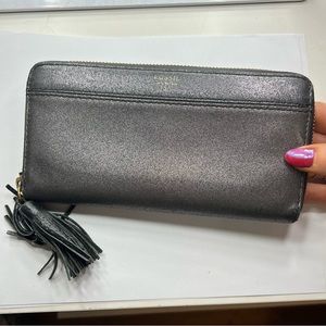 FOSSIL WALLET / CLUTCH!!!